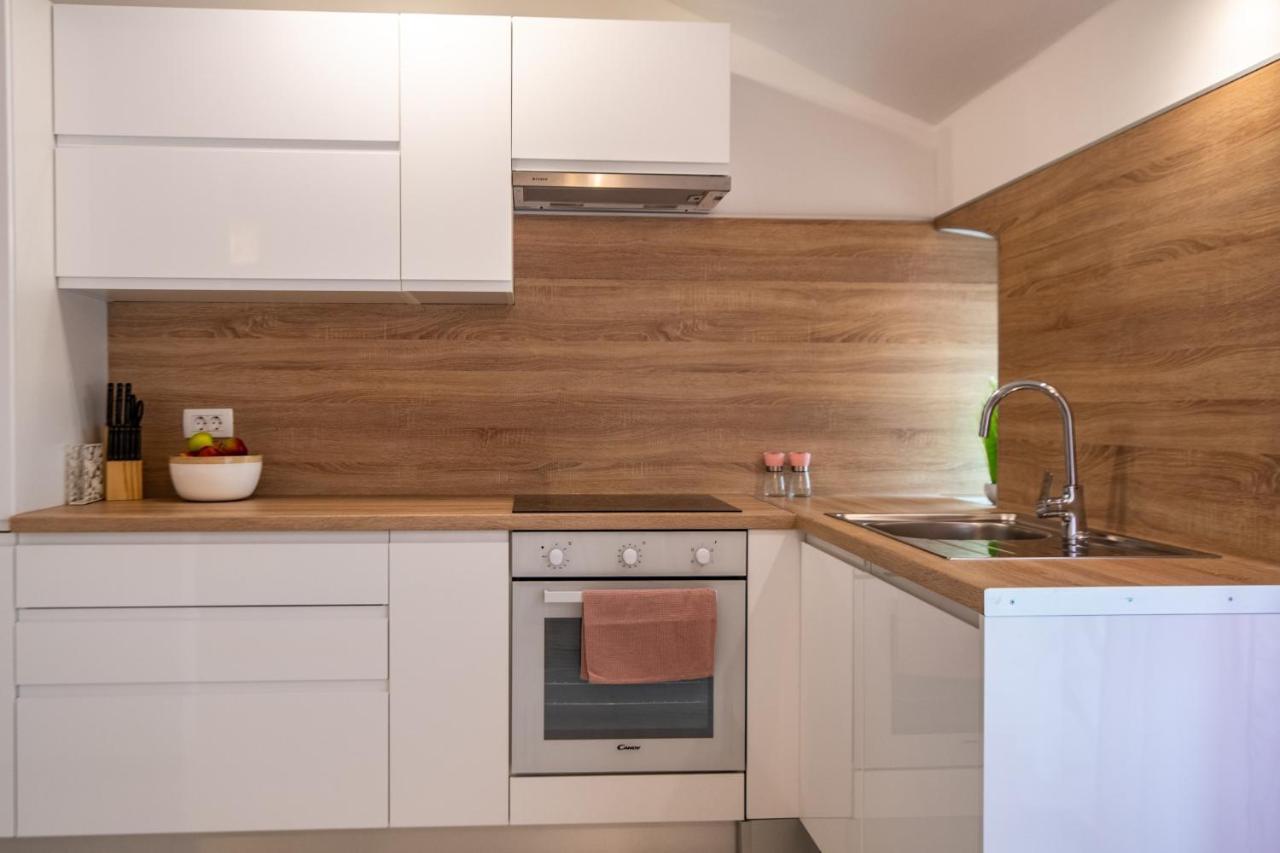 Apartament Antique Center Pula Zewnętrze zdjęcie