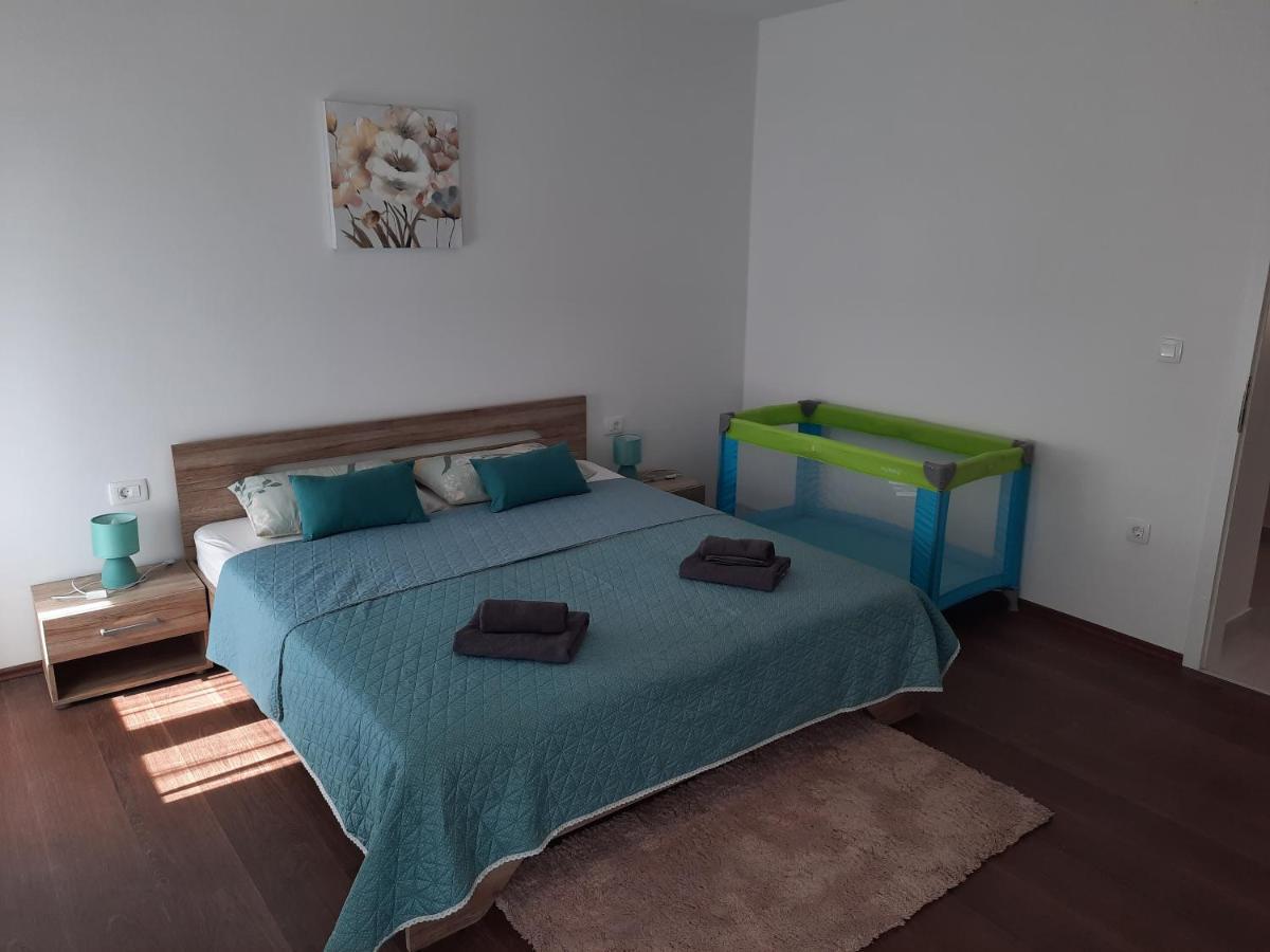 Apartament Antique Center Pula Zewnętrze zdjęcie
